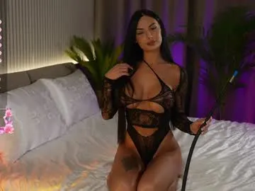 emyii – webcam model profile photo Image 18