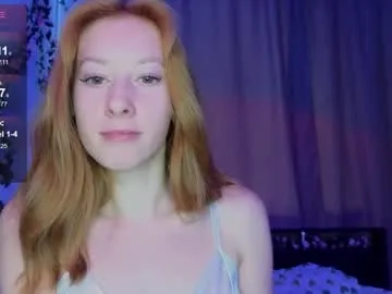 Selen-S – webcam model profile photo Image 6