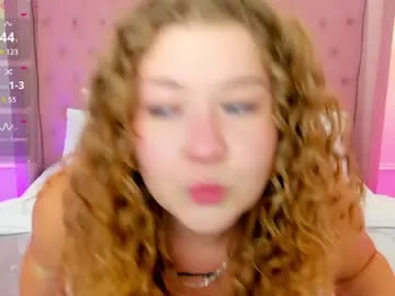 cassieride – webcam model profile photo