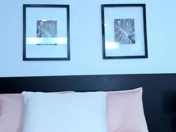 PumaShyXD – webcam model profile photo Image 16