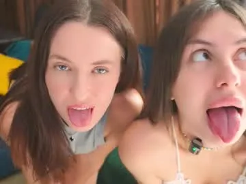 aviebby – webcam model profile photo Image 11