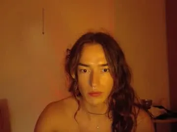 onlykira – webcam model profile photo Image 18