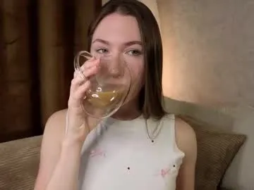 amu_nyan_cute – webcam model profile photo Image 8