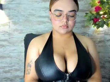 namicute – webcam model profile photo Image 13