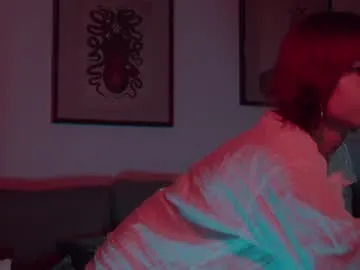 Yaya--728 – webcam model profile photo Image 3