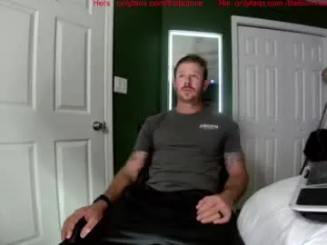 i_n_d_i_c_a – webcam model profile photo Image 16