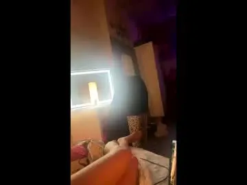 babyaylin – webcam model profile photo Image 9