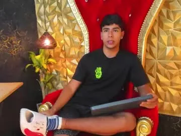 hana-08787- – webcam model profile photo Image 4