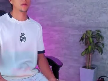 hana-08787- – webcam model profile photo Image 7