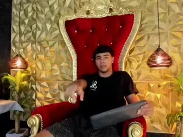 hana-08787- – webcam model profile photo Image 8