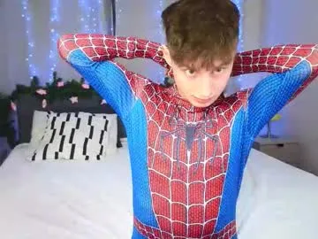 Benson18y – webcam model profile photo Image 3