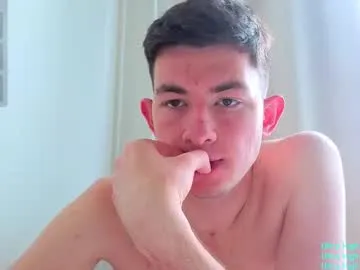 Benson18y – webcam model profile photo Image 10