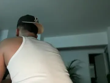 i_n_d_i_c_a – webcam model profile photo Image 3