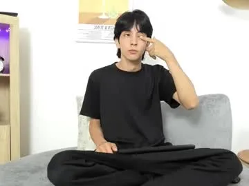 Mia--meow – webcam model profile photo Image 14