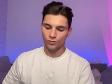 sigmasian – webcam model profile photo Image 4