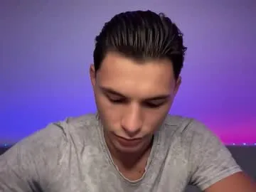 sigmasian – webcam model profile photo Image 6