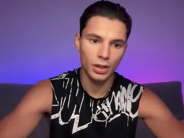 sigmasian – webcam model profile photo Image 8