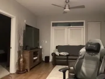 ms_dira – webcam model profile photo Image 4