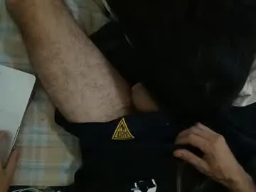 Runarunapi – webcam model profile photo Image 2