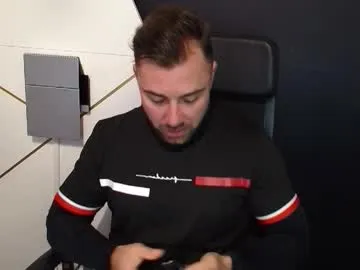 Rodrigues_Lucas – webcam model profile photo Image 17