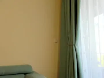 SashaCatt – webcam model profile photo Image 6