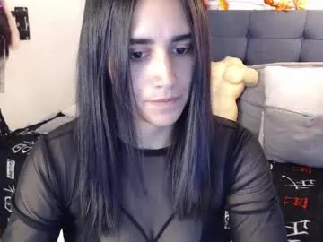 Emma96_hot – webcam model profile photo Image 12