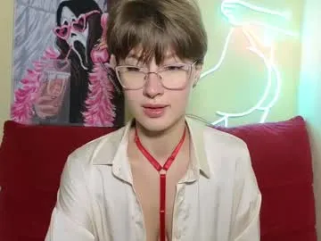 PumaShyXD – webcam model profile photo Image 5