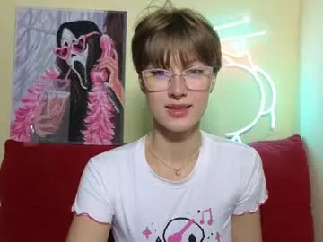 PumaShyXD – webcam model profile photo Image 6