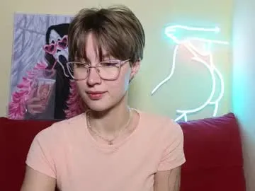 PumaShyXD – webcam model profile photo Image 8