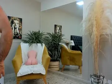 powq05 – webcam model profile photo Image 10