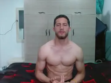 caylin – webcam model profile photo Image 12