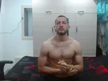 caylin – webcam model profile photo Image 17