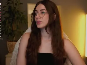 Emma96_hot – webcam model profile photo Image 14