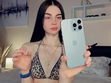 FaaBinaa – webcam model profile photo Image 12