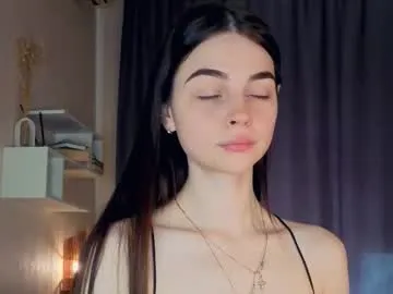 FaaBinaa – webcam model profile photo Image 6