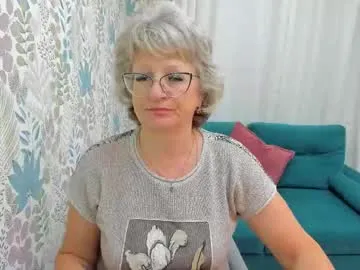 Runarunapi – webcam model profile photo Image 6