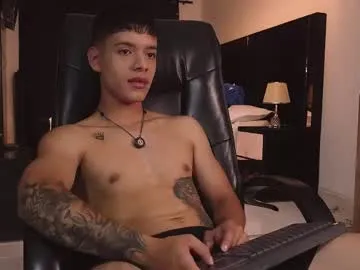 onlykira – webcam model profile photo Image 16