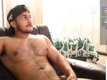 swoopyboy – webcam model profile photo Image 4