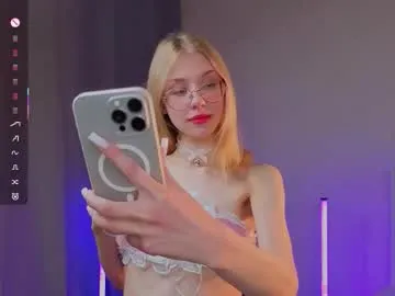 PumaShyXD – webcam model profile photo Image 17