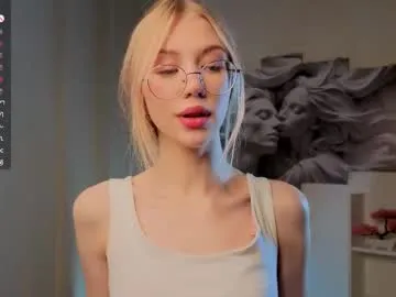 PumaShyXD – webcam model profile photo Image 6