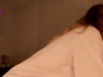 PumaShyXD – webcam model profile photo Image 14