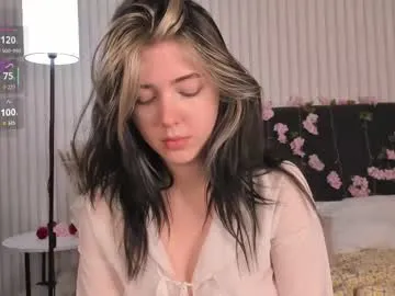 PumaShyXD – webcam model profile photo Image 17