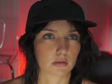 mia_dynasty – webcam model profile photo Image 9