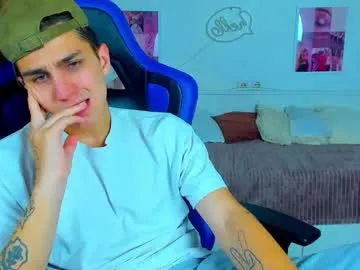 Benson18y – webcam model profile photo Image 12