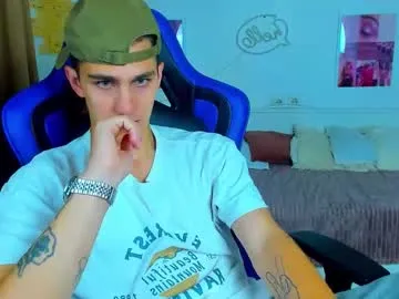 Benson18y – webcam model profile photo Image 9