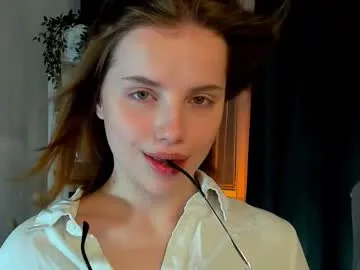 PumaShyXD – webcam model profile photo Image 17