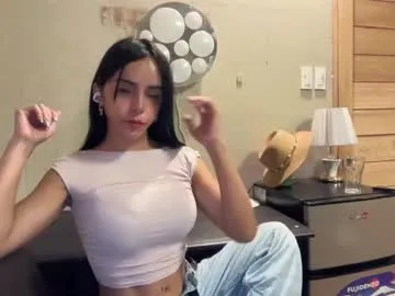 crazypaty – webcam model profile photo Image 12