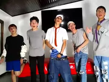 Yaya--728 – webcam model profile photo Image 12