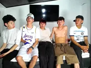 Yaya--728 – webcam model profile photo Image 14