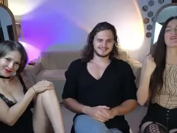 lola_tentatiion – webcam model profile photo Image 17